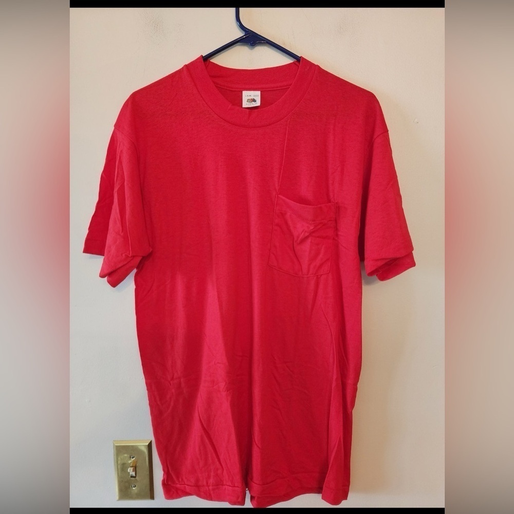 Vintage 90’s Fruit Of The Loom FOTL Single Stitch Blank Pocket T Shirt Large